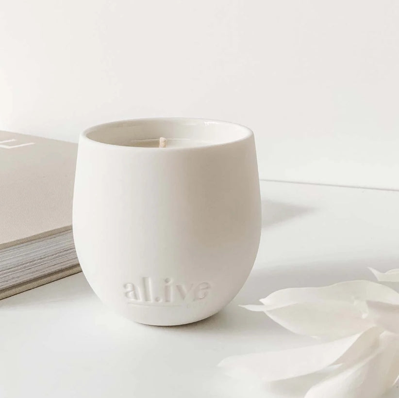 Al.ive Sweet Dewberry & Clove Soy Candle