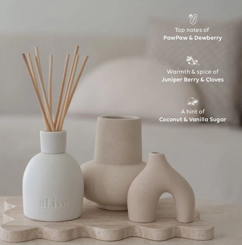 Al.ive sweet dewberry and clove ceramic diffuser