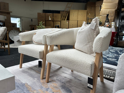 AMALFI OLSEN ARM CHAIR WHITE/NATURAL